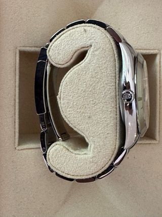 Rolex Datejust 41mm 126300 Bisel pulido Acero Gris