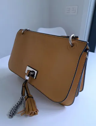 Bolso amarillo mostaza ZARA