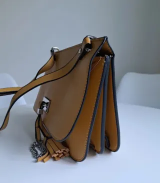 Bolso amarillo mostaza ZARA