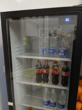 Nevera expositora cristalera