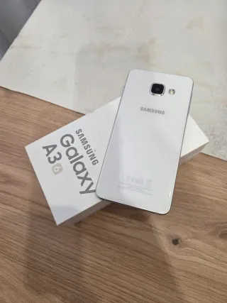 Samsung Galaxy A3 blanco