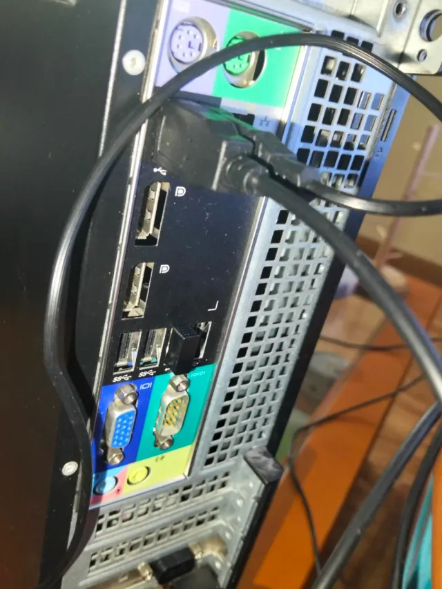 Computer desktop Dell Optiplex 7010