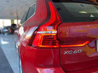 Volvo XC60 B4  2.0 HÍBRIDO DIÉSEL  200cv Automátic