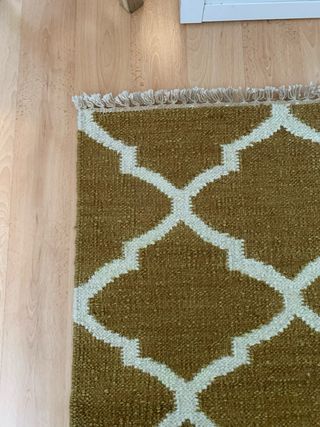 Tappeto di lana con design geometrico