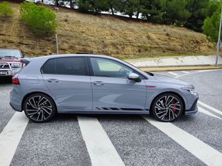 Volkswagen Golf 2021