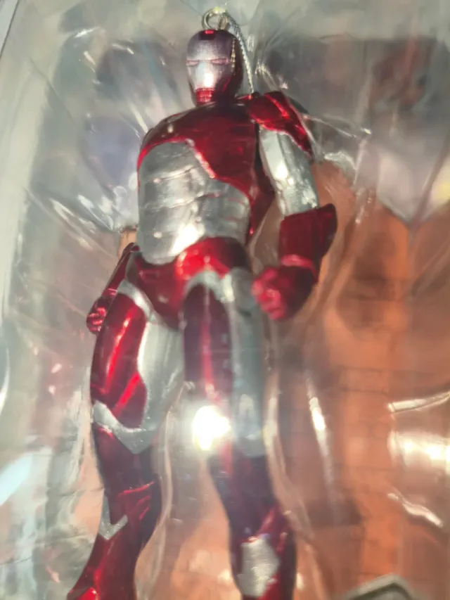 Statuina Ironman Disney 100° Anniversario