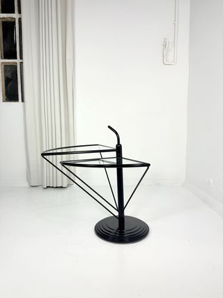 Mesa auxiliar Postmoderna Oma Padova 1980