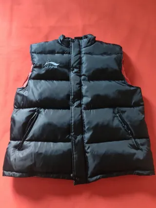 Chaleco Li-Ning Negro y Rojo