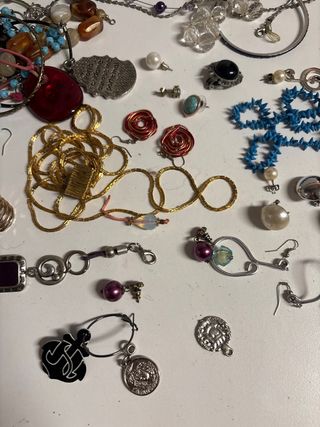 Lote bisutería variada,piezas sueltas