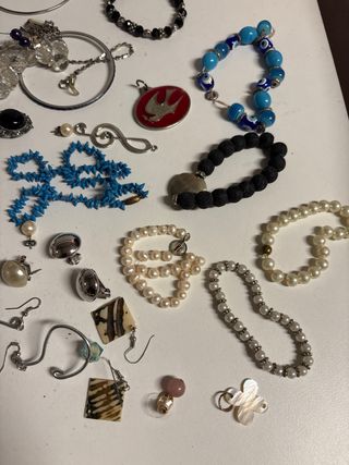 Lote bisutería variada,piezas sueltas