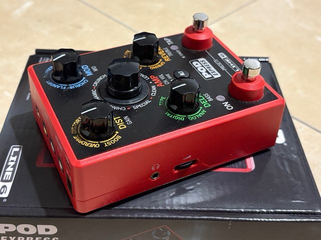 Pedal Effetti Line 6 POD Express Rosso