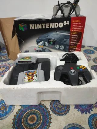 Nintendo 64 Grigio Completa con Scatola e Giochi