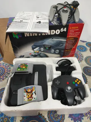 Nintendo 64 Grigio Completa con Scatola e Giochi