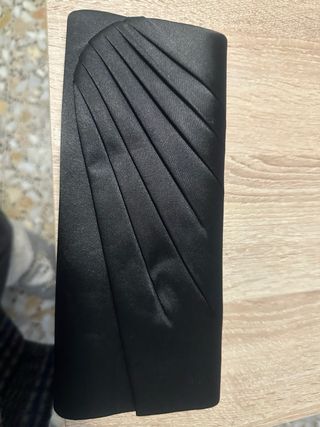 Bolso de fiesta tipo cartera negro