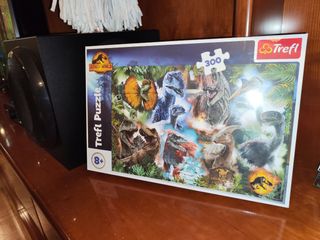 Puzzle Jurassic World 300 piezas precintado