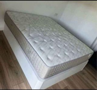 Liquidazione di letti e materassi di alta qualità