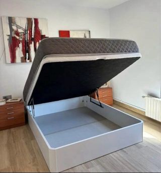 Liquidazione di letti e materassi di alta qualità