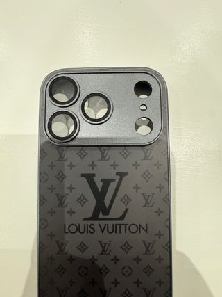 Cover iPhone 17 Pro Louis Vuitton nero/grigio
