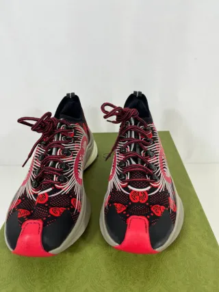 Zapatillas Gucci Run Negras y Rojas