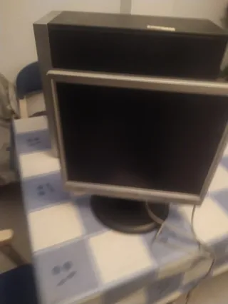 Ordenador antiguo 2005