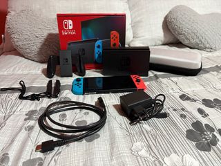 Nintendo Switch Azul y Rojo Completo