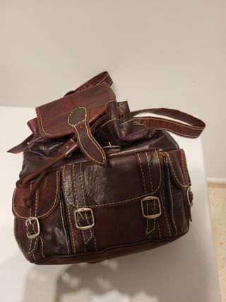 Botas de piel marrones Talla 39 y mochila