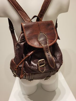 Botas de piel marrones Talla 39 y mochila