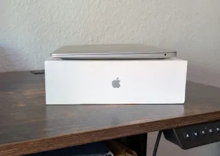 Apple MacBook Air M1