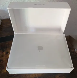 Apple MacBook Air M1