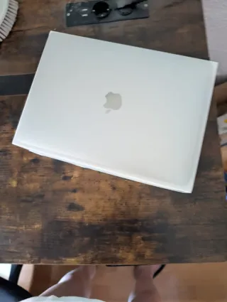 Apple MacBook Air M1