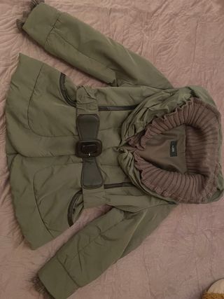 Cazadora verde con cinturón