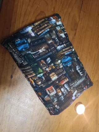 Funda libro echa a mano