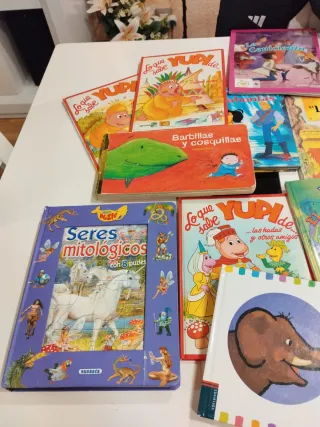 Tres lotes de cuentos infantiles