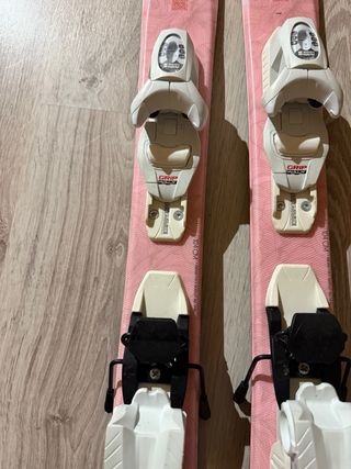 Esquís Niña Rossignol PRO 104 cm nuevos 2 esquiada