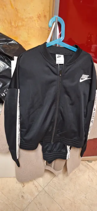 Chándal Nike Talla L Negro/Blanco