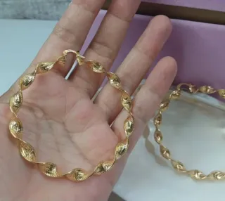 Pendientes Aro Grande Rizado Chapado Oro 18k