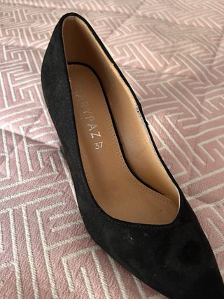 Zapatos de salón negros tacón bloque