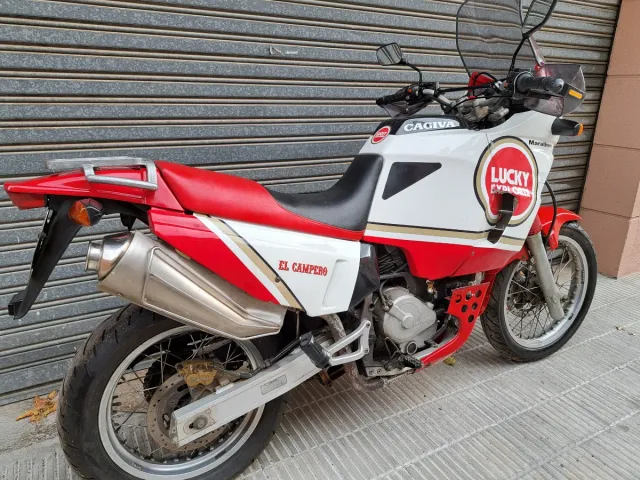 Lote 2 Cagiva Elefant 750 y 350. Escucho cambios.