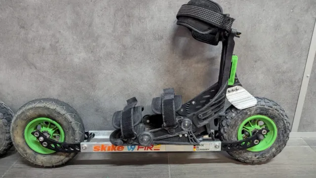 Patines Cross estilo Esquí Todo Terreno y bastones