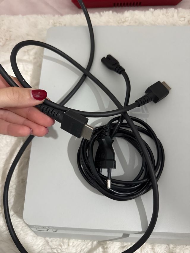 PS4  , 500 gb , Blanco Limited Edition