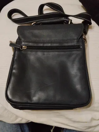Bolso piel bandolera Hexagona negro