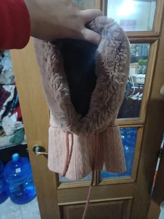 Braga de cuello con capucha beige/marrón