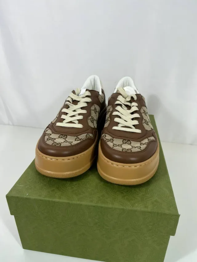 Zapatillas Gucci Beige y Marrón