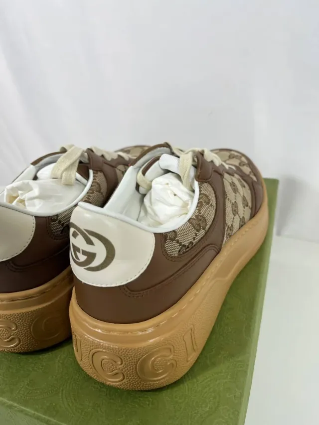 Zapatillas Gucci Beige y Marrón