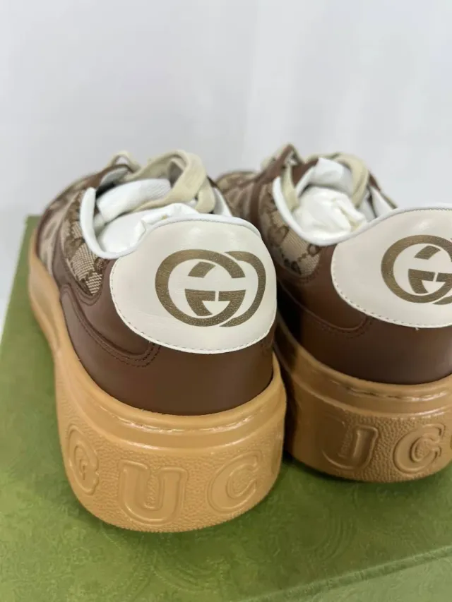 Zapatillas Gucci Beige y Marrón