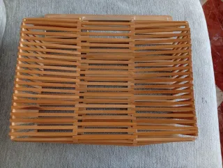 Bolso de bambú tejido