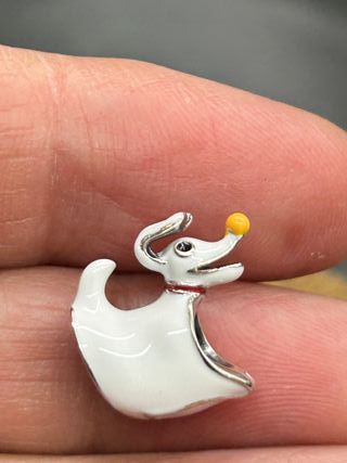 Charm para pulsera Pandora de plata y esmalte.