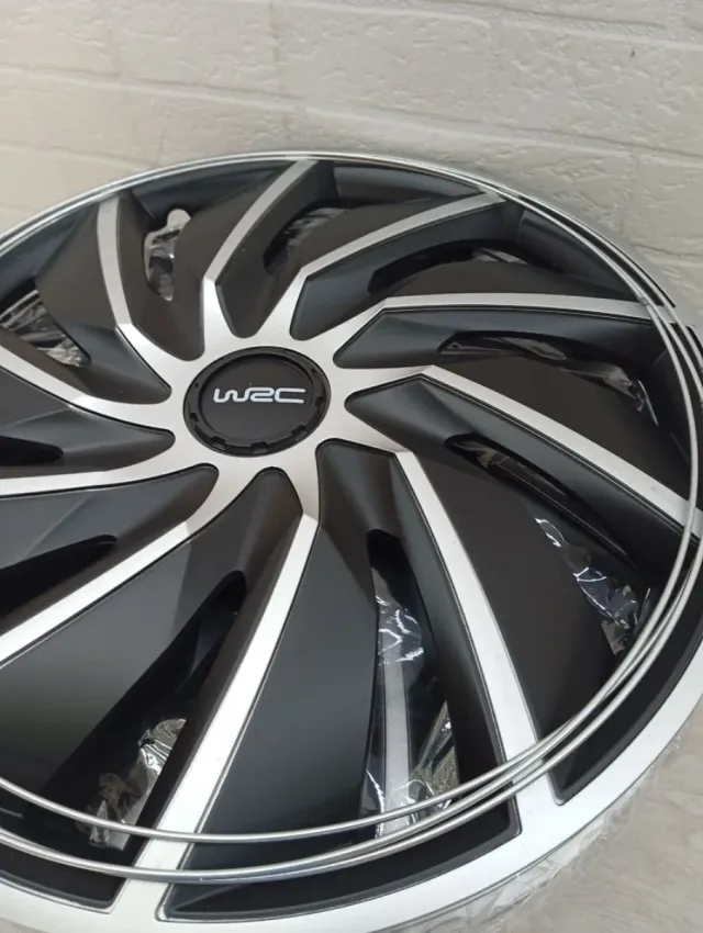 WRC 007599 Tapacubos 16 Bicolor