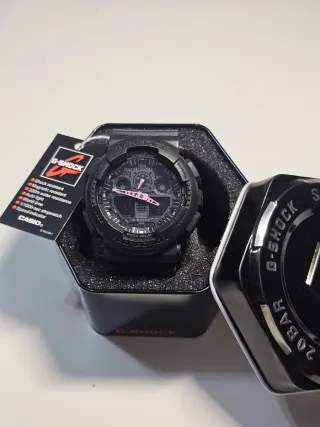 Reloj resistente Negro Agujas Rosa