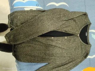 Conjunto rosa: pantalón, chaqueta y zapatos